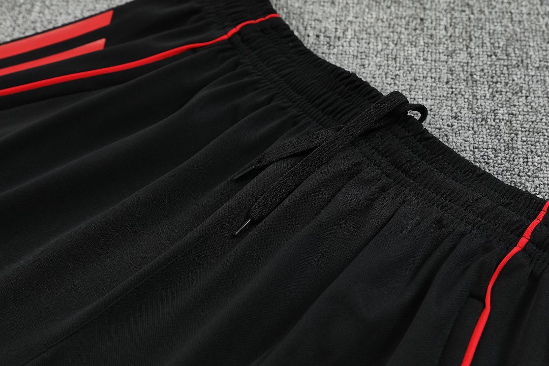 2025/26 Manchester United Short Sleeve Training Suits