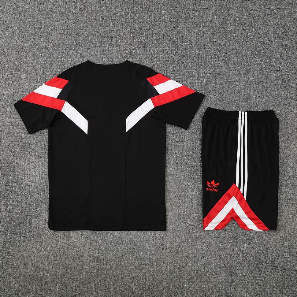 2025/26 Manchester United Short Sleeve Training Suits