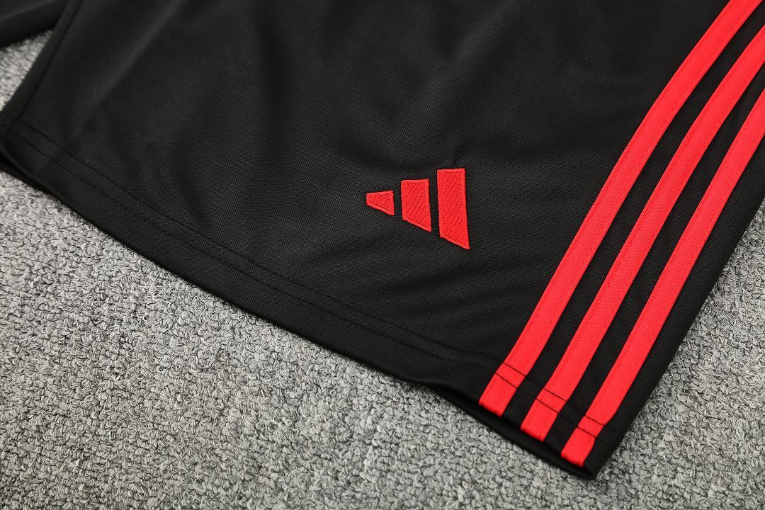 2025/26 Manchester United Short Sleeve Training Suits