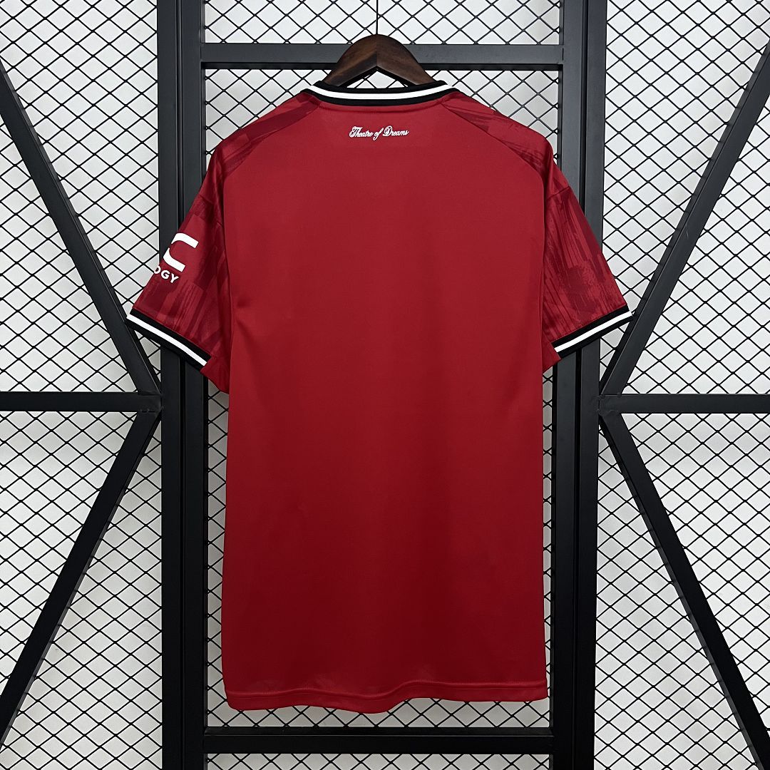 2025/26 Manchester United Home Soccer Jersey