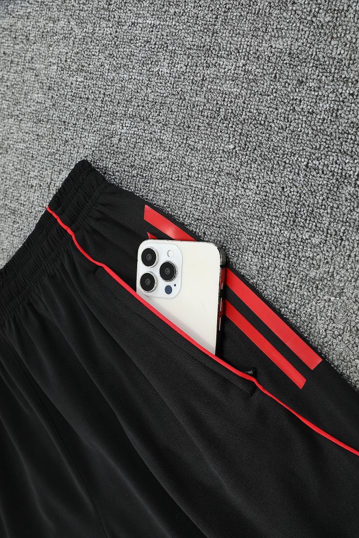 2025/26 Manchester United Short Sleeve Training Suits
