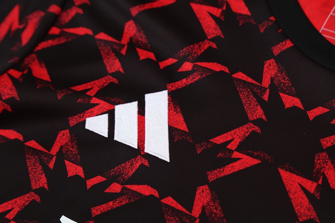 2025/26 Manchester United Short Sleeve Training Suits