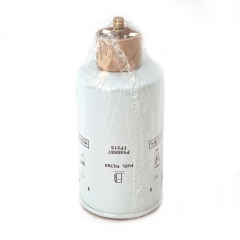 Filtre à carburant à visser P550587