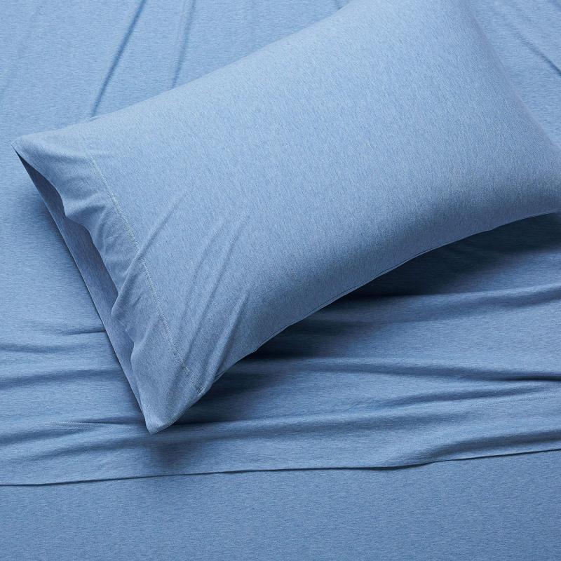 改Amazon Basics Cotton Jersey 4-Piece Bed Sheet Set, Queen, White, Solid