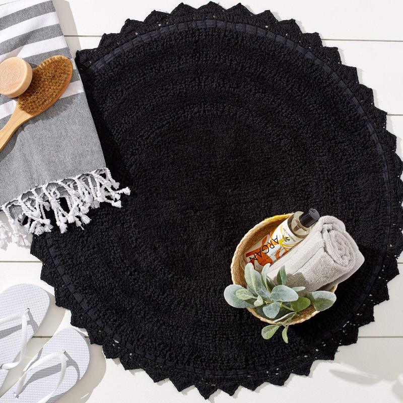 Crochet Collection Reversible Bath Mat, Round