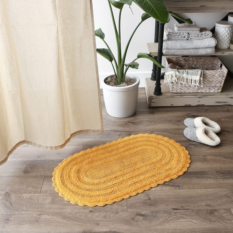 Crochet Collection Reversible Bath Mat, Round