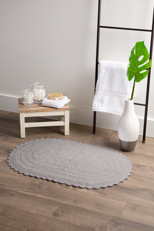 Crochet Collection Reversible Bath Mat, Round