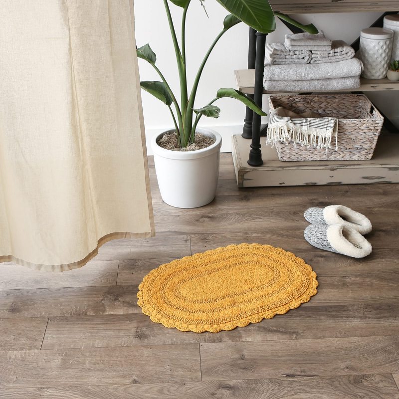Crochet Collection Reversible Bath Mat, Round