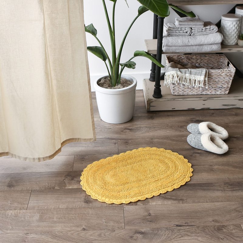 Crochet Collection Reversible Bath Mat, Round
