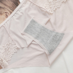 Viomisha 4-piece set of women's oversized ice silk panties, skin friendly and breathable lace wrapped around the hips, mid low waist triangle pants # Z2400