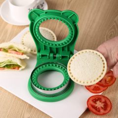 Uncrustable Sandwich Maker, Circle Shape 3.7 Inch Sandwich Cutter and Sealer for Kids Breakfast and Lunchboxes, Green