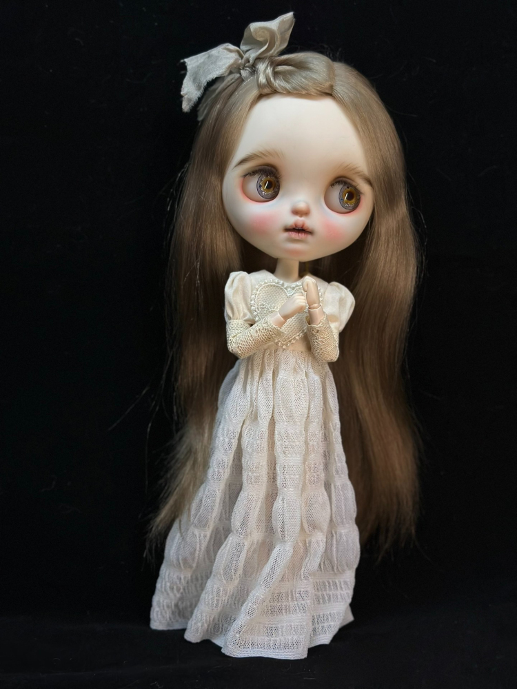 Blythe Doll clothes Love personality Retro lace dress