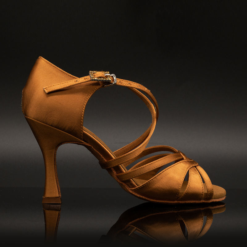 【Hazel】Cross Strap 8.5cm Flare Heel Sandals