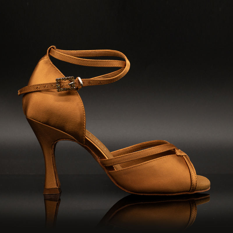 【Holy】 Wide Strap Ankle X Strap 8.5cm Flare Heel Dance Sandal