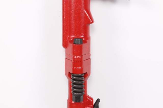 TPB60 PAVING BREAKER