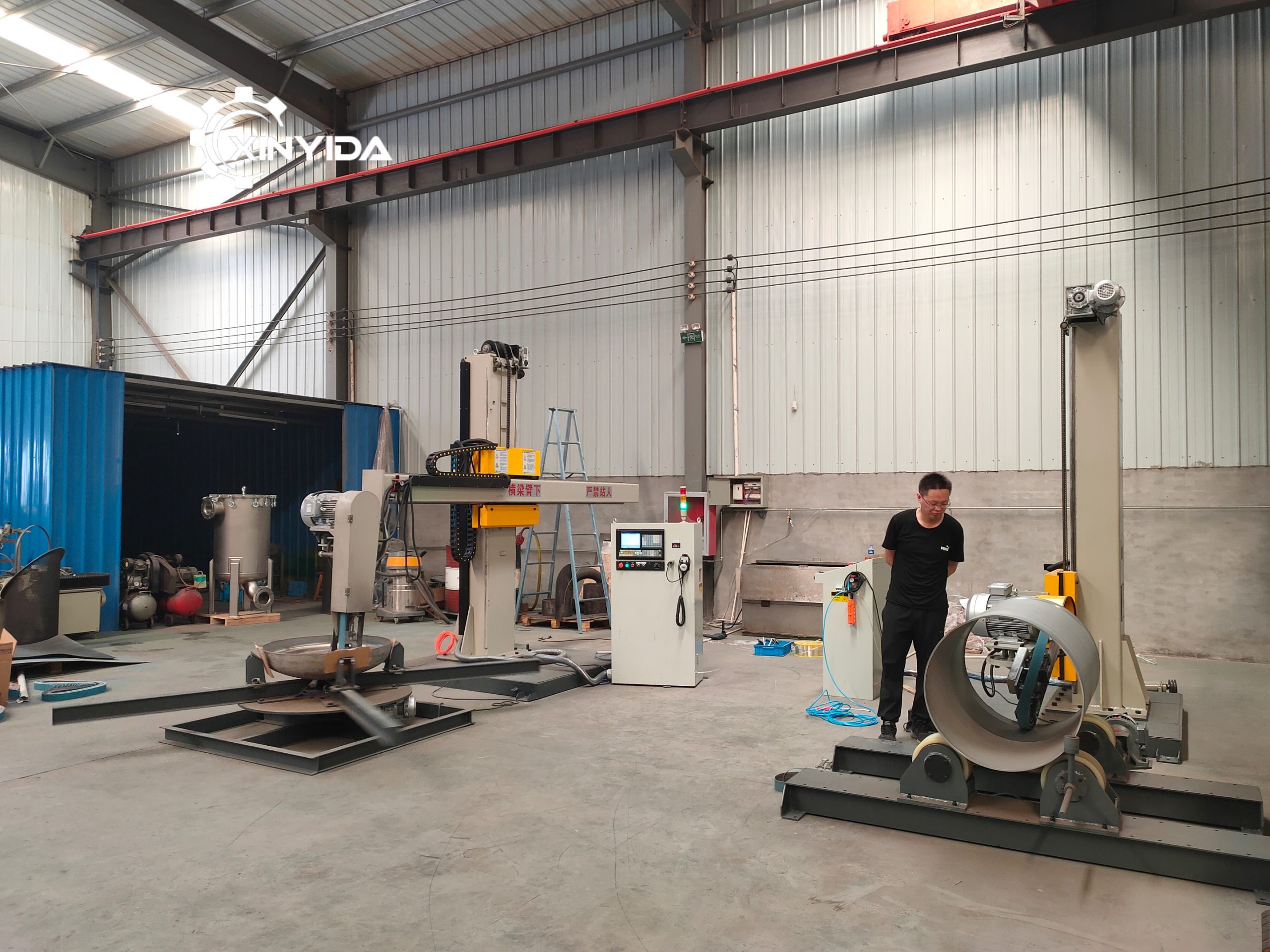 Fully Automatically Stainless Steel Polishing and Buffing Machine for Storage Tank Manufacturing,www.xydpolishing.com,Fully Automatically Stainless Steel Polishing and Buffing Machine for Storage Tank Manufacturing