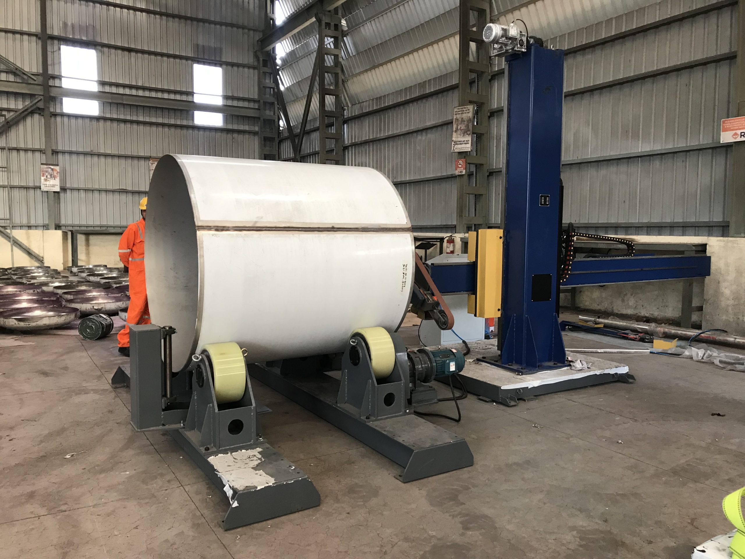 CE Standard Automatically Carbon Steel Vessel Body Polishing Machine,www.xydpolishing.com,CE Standard Automatically Carbon Steel Vessel Body Polishing Machine