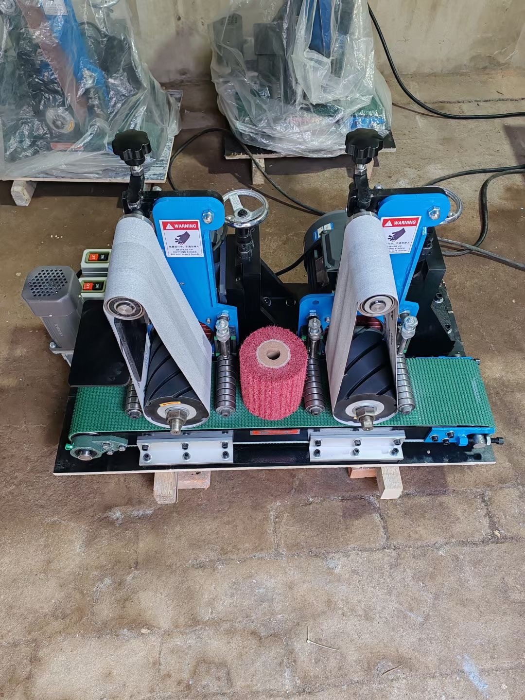 JY-PB-100 Double station Flat Bar and Rectangular Tube Finishing Machine,www.xydpolishing.com,JY-PB-100 Double station Flat Bar and Rectangular Tube Finishing Machine