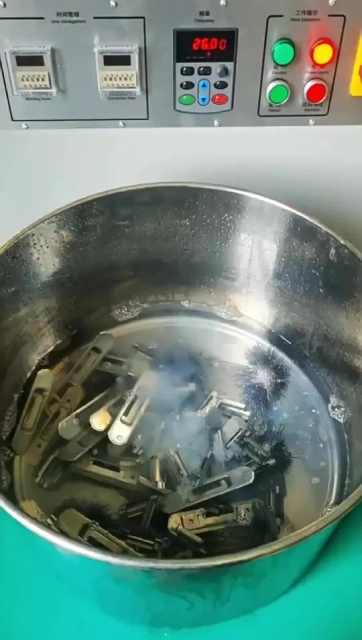 Automatic Magnetic Grinding and Polishing Machine for Metal Surface Finishing,www.xydpolishing.com,Automatic Magnetic Grinding and Polishing Machine for Metal Surface Finishing