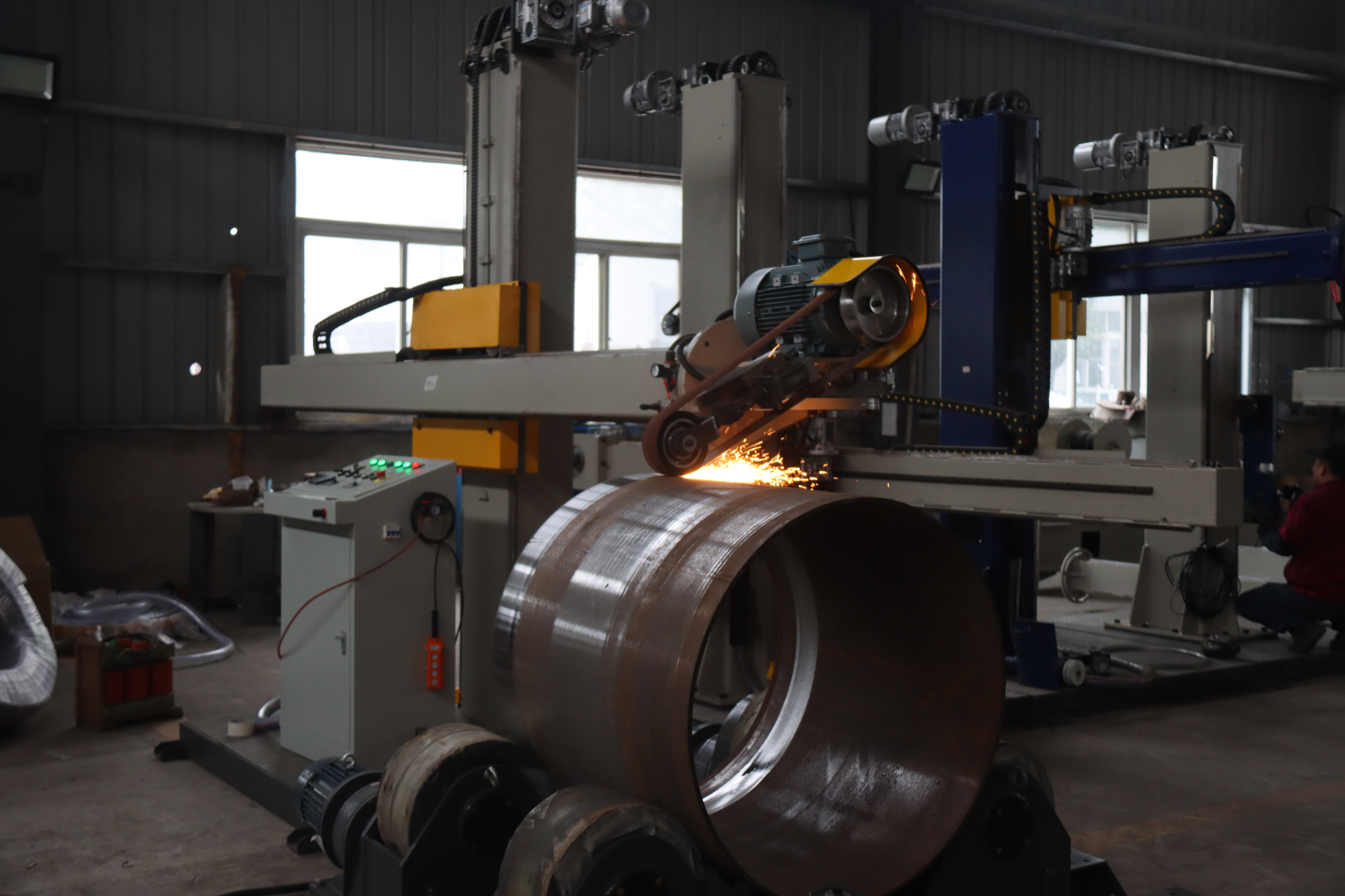 JY-YT Tank Polishing Machine