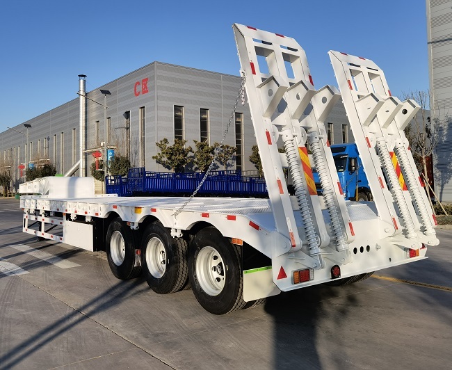 3 AXLES FLAT BED SEMI TRAILER