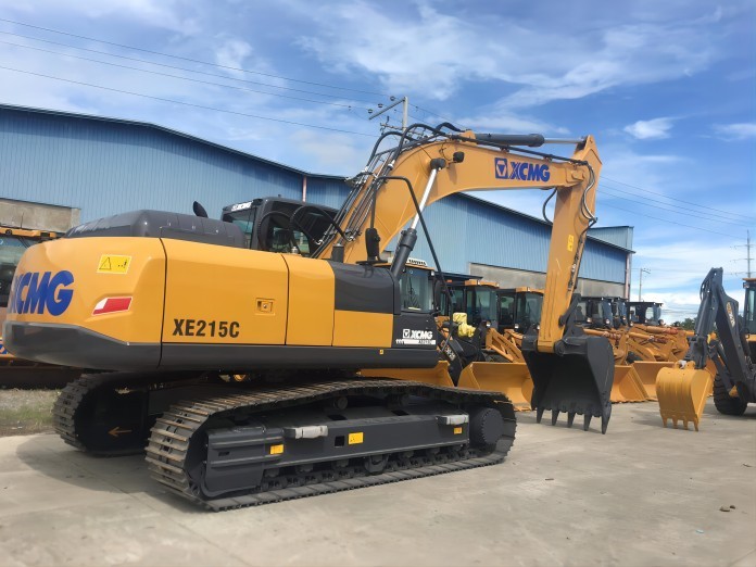 XCMG XE215C EXCAVATOR