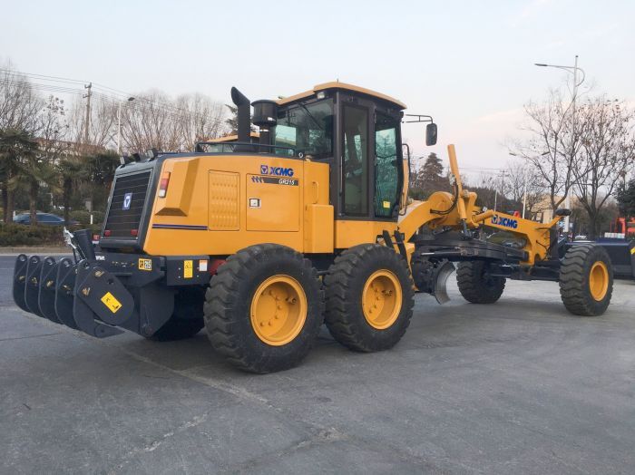 XCMG GR215 MOTOR GRADER