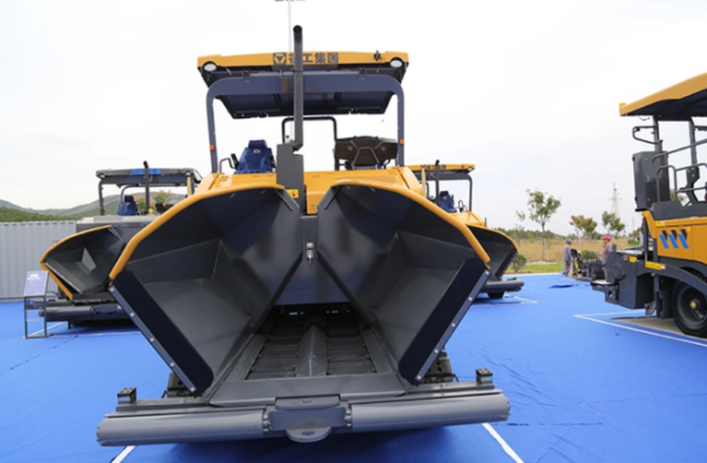 XCMG RP603 PAVER