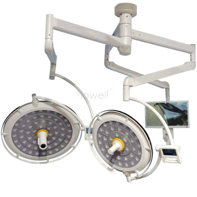 Operating Lamp With Camera