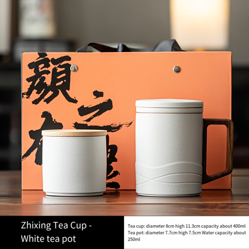 Ceramic tea cup with lid and filter