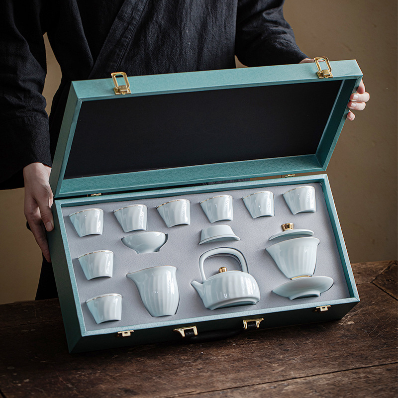 Covered bowl and handle teapot ceramic tea set