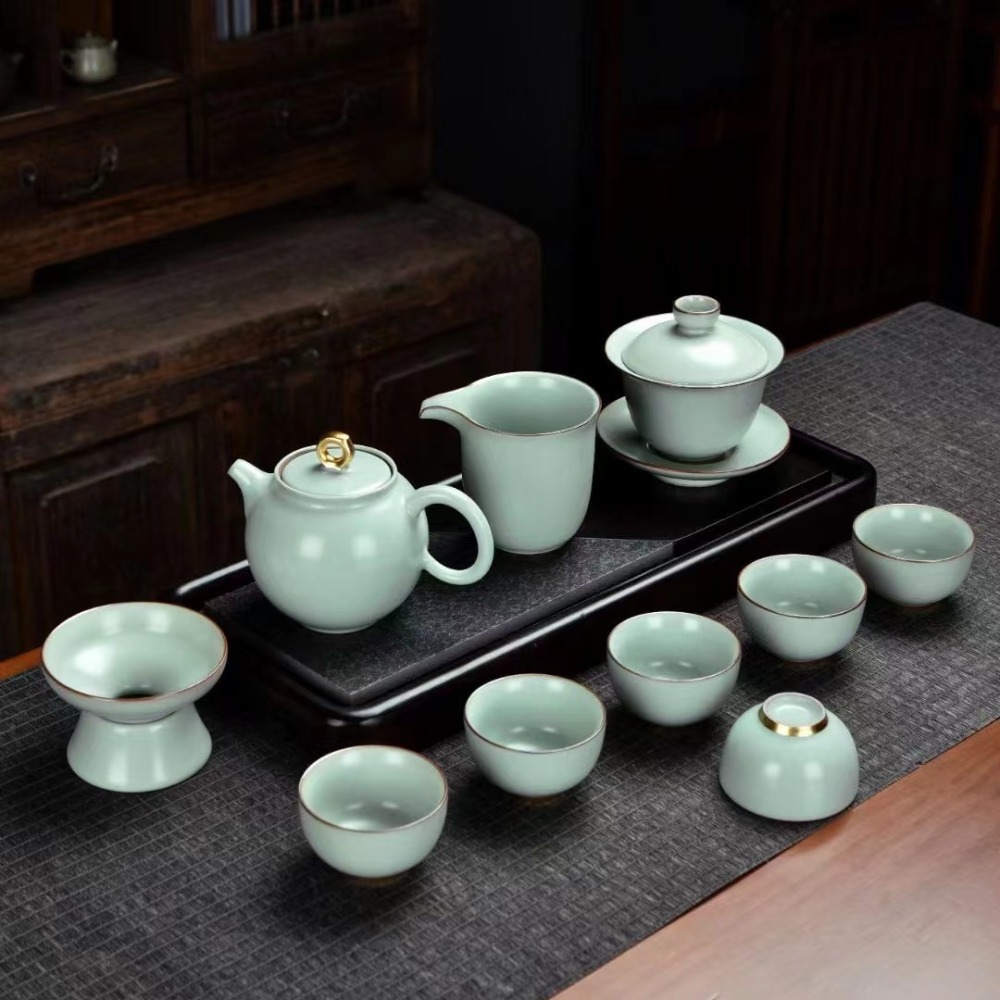 Celadon tea set in various styles