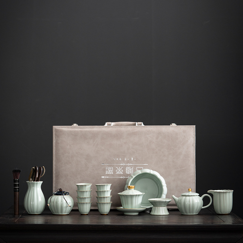 Celadon tea set in various styles