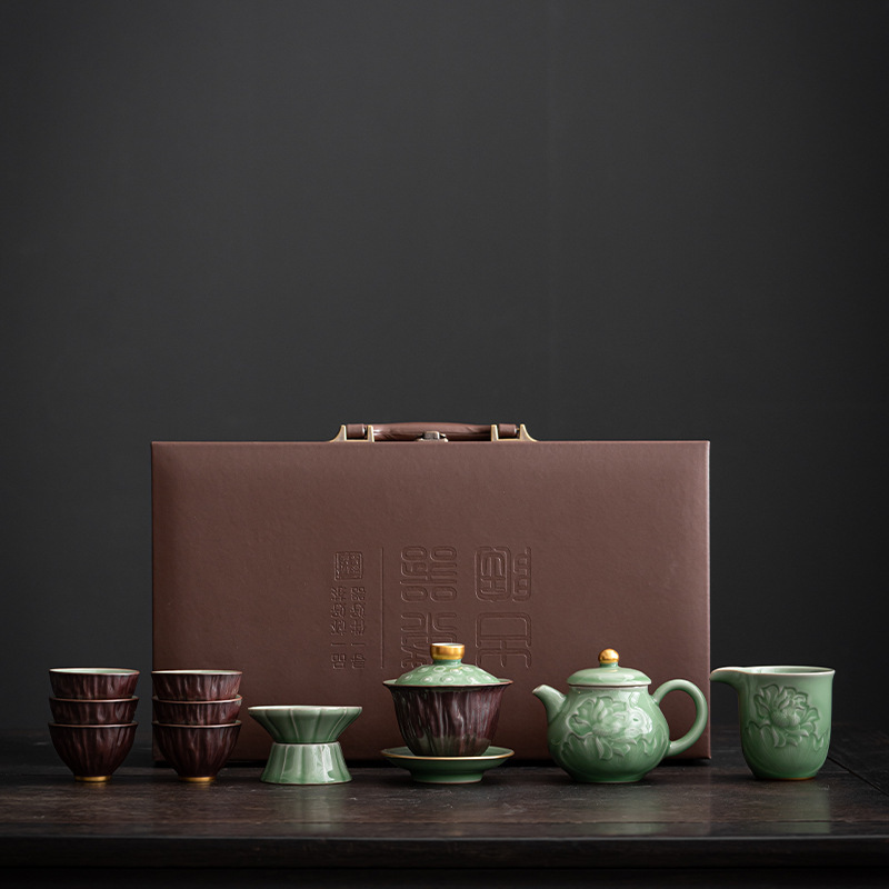 Celadon tea set in various styles