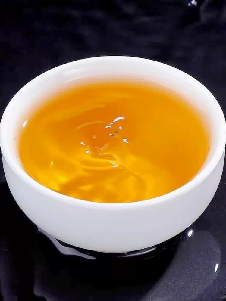 Black tea plum accounts for single buds Jinjunmei