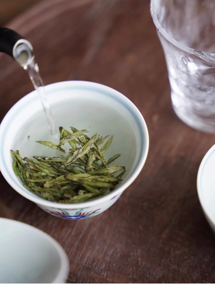 Longjing Tea 2024 New Tea Authentic Mingqian Non-Special Grade Big Buddha No. 43 Green Tea First Pick