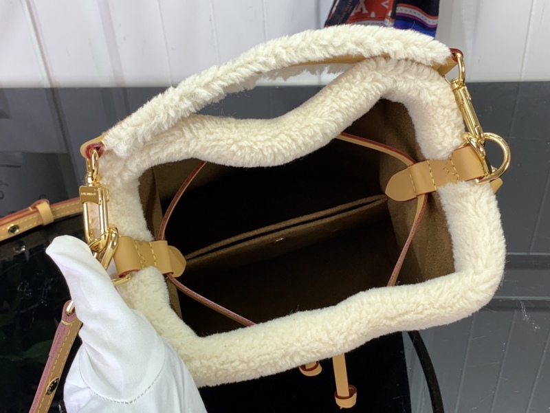 NÉONÉ BB  Handbag