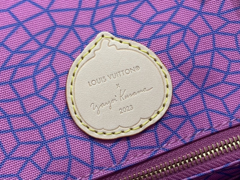 LV x YK ONTHEGO medium handbag