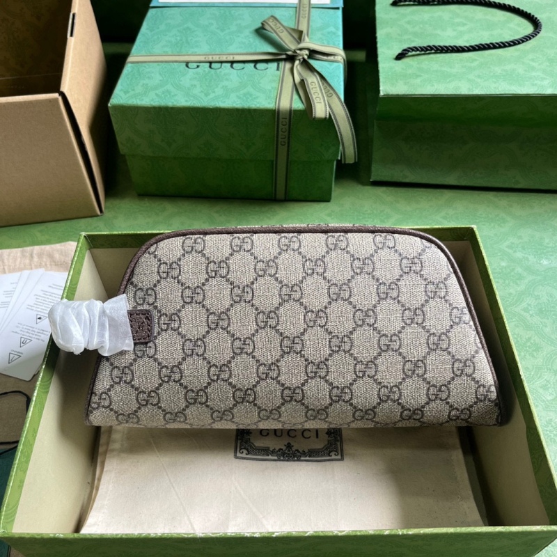 GUCCI SAVOY TOILETRY CASE