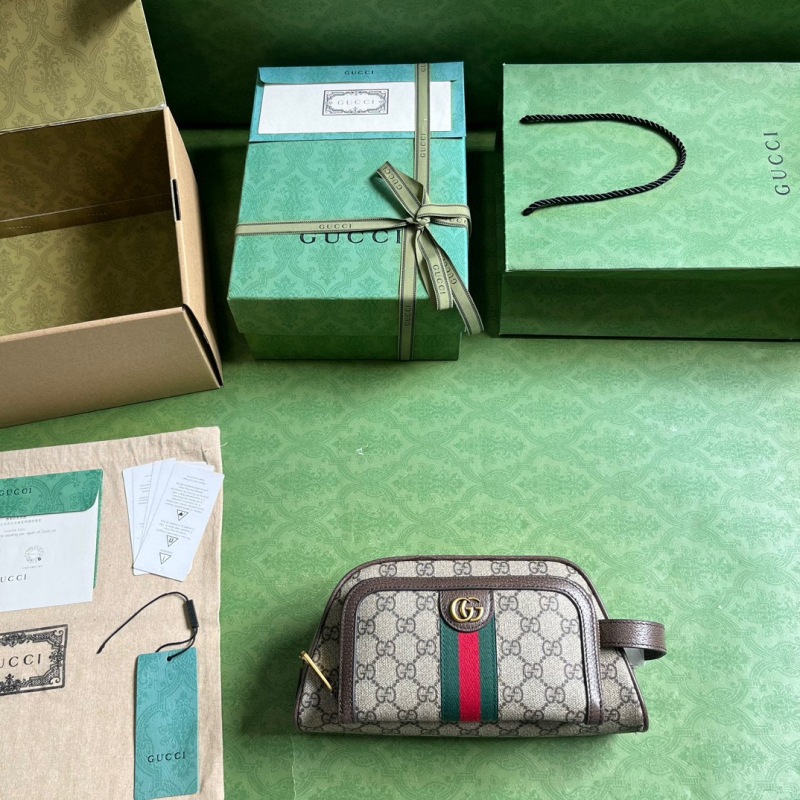 GUCCI SAVOY TOILETRY CASE