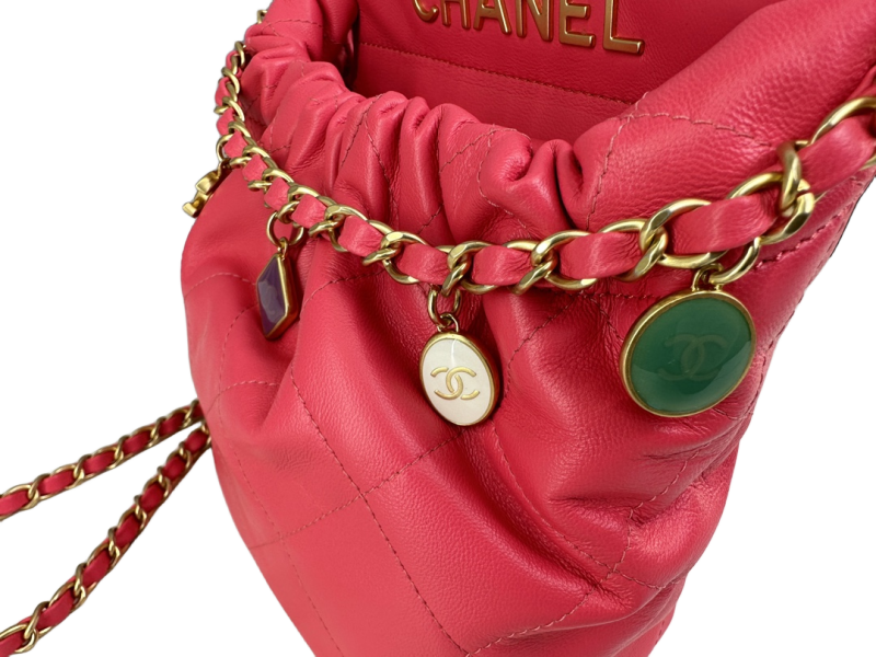 CHANEL 22 MINI HANDBAG