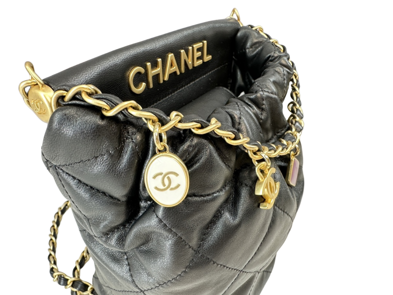 CHANEL 22 MINI HANDBAG