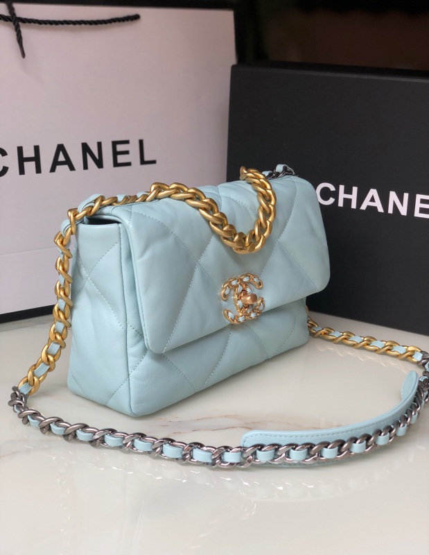 CHANEL 19 HANDBAG