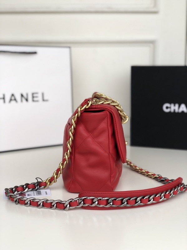 CHANEL 19 HANDBAG