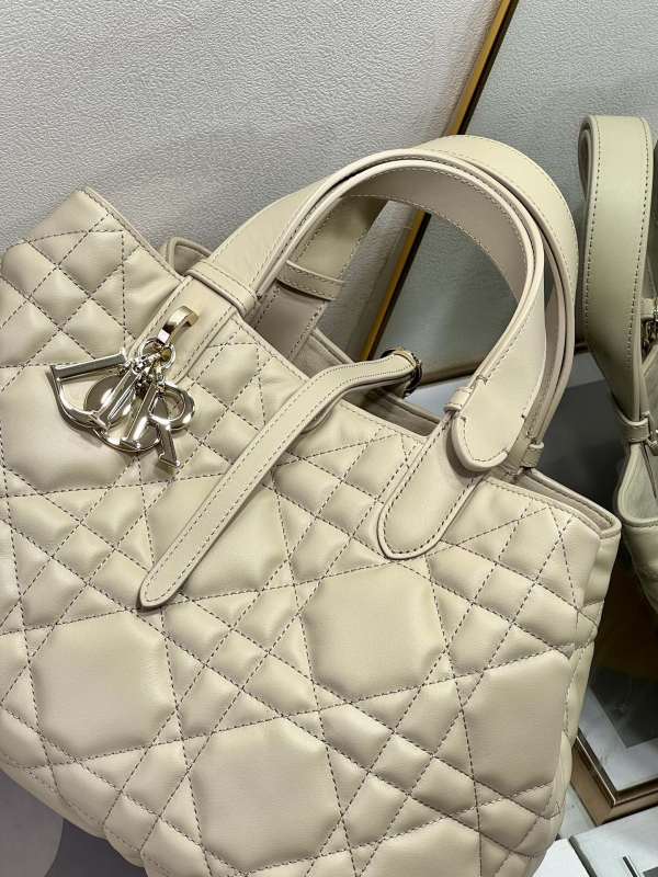 MEDIUM DIOR TOUJOURS BAG