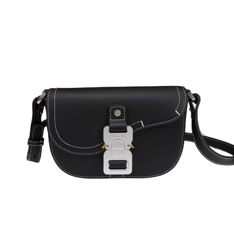 SADDLE POUCH WITH STRAP