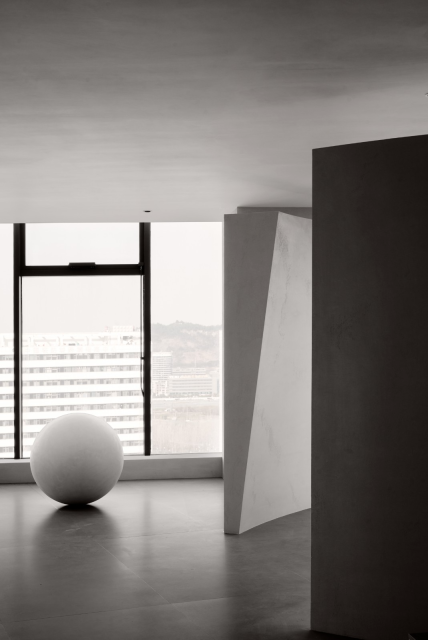 Large Ball Metal sculptures for Clothing Shop