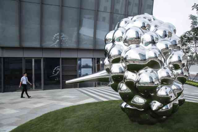 Mirror Polished Outdoor Modern Metal Sculpture