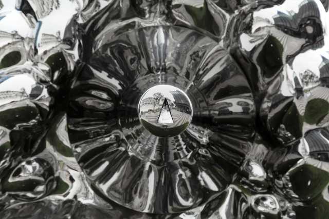 Mirror Polished Outdoor Modern Metal Sculpture