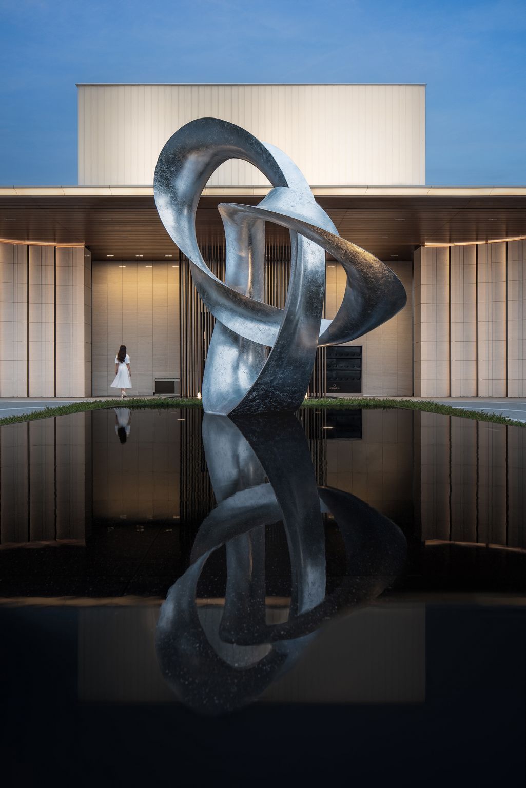 Modern Metal Infinity Abstract Sculpture